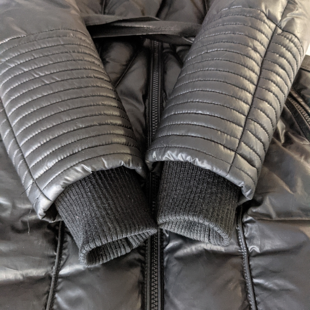 Coat - Picture 4 of 10